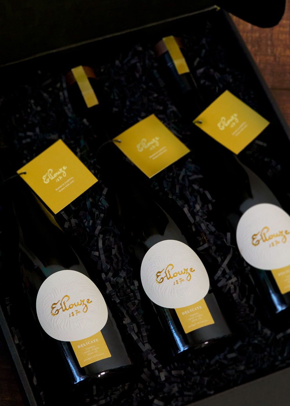 Three Bottles of Delicate Organic Extra Virgin Olive Oil 500ml in Ellouze 1870 Black Gift Box